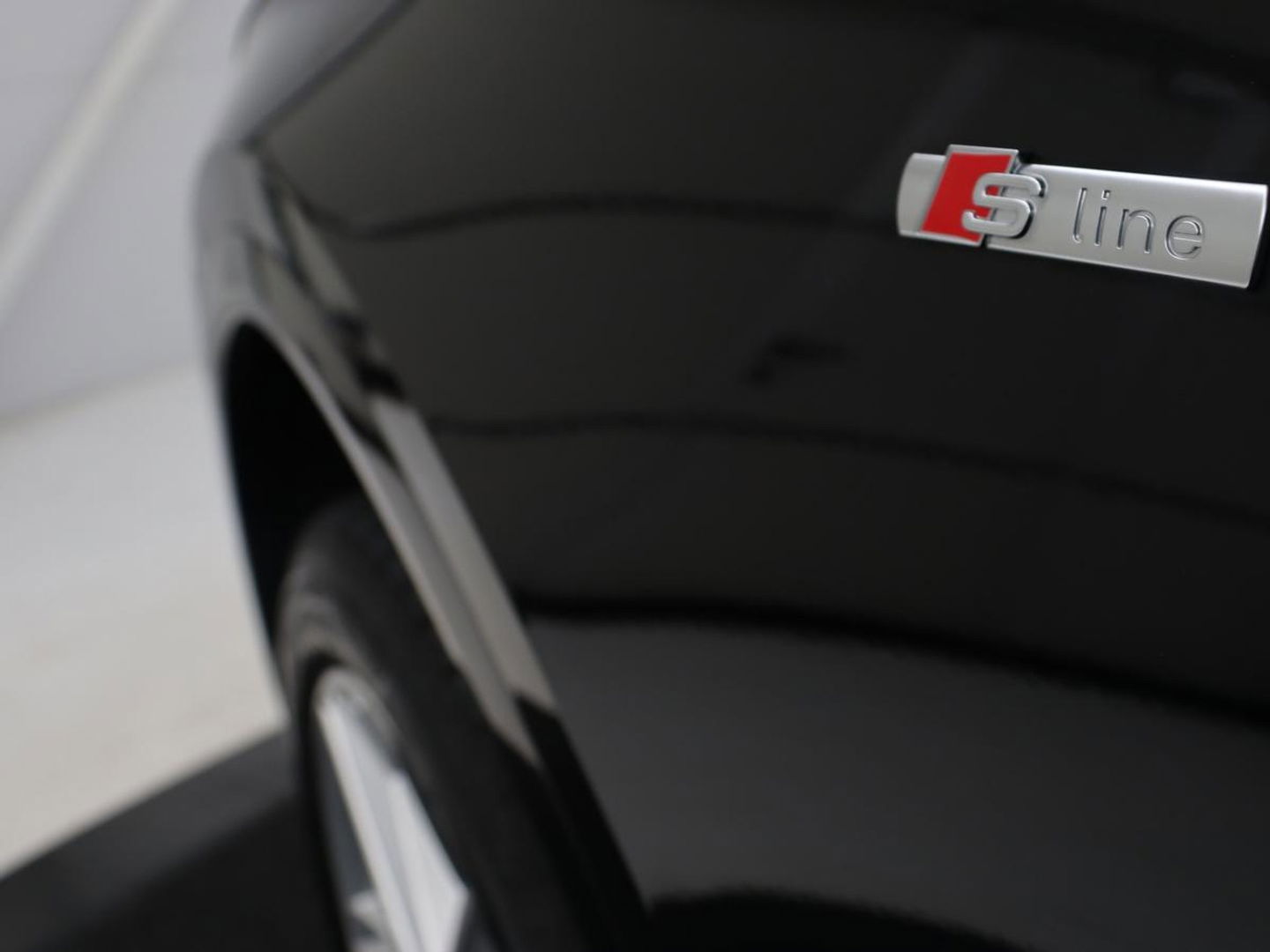 Audi Q5 55 TFSIe quattro S Line | Panoramadak | Adaptive cruise | 360 Camera | Virtual Cockpit | Half leder | Carplay | Full LED | Sportstoelen | Navigatie | PHEV | Plug In