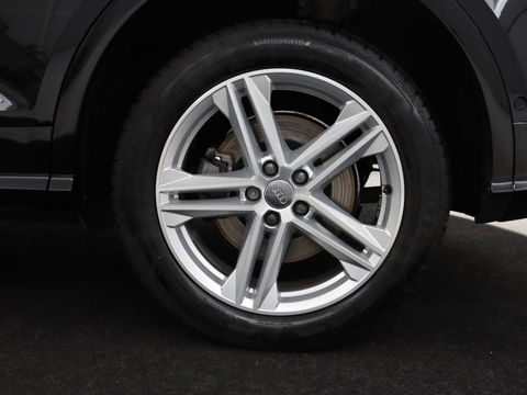 Audi Q5 55 TFSIe quattro S Line | Panoramadak | Adaptive cruise | 360 Camera | Virtual Cockpit | Half leder | Carplay | Full LED | Sportstoelen | Navigatie | PHEV | Plug In