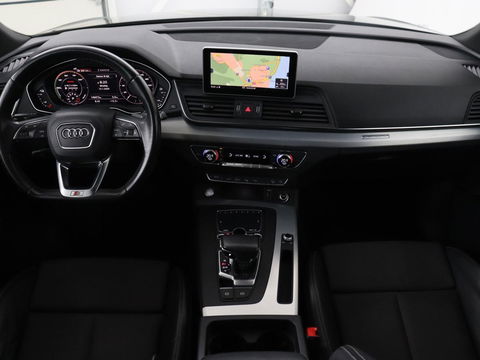 Audi Q5 55 TFSIe quattro S Line | Panoramadak | Adaptive cruise | 360 Camera | Virtual Cockpit | Half leder | Carplay | Full LED | Sportstoelen | Navigatie | PHEV | Plug In