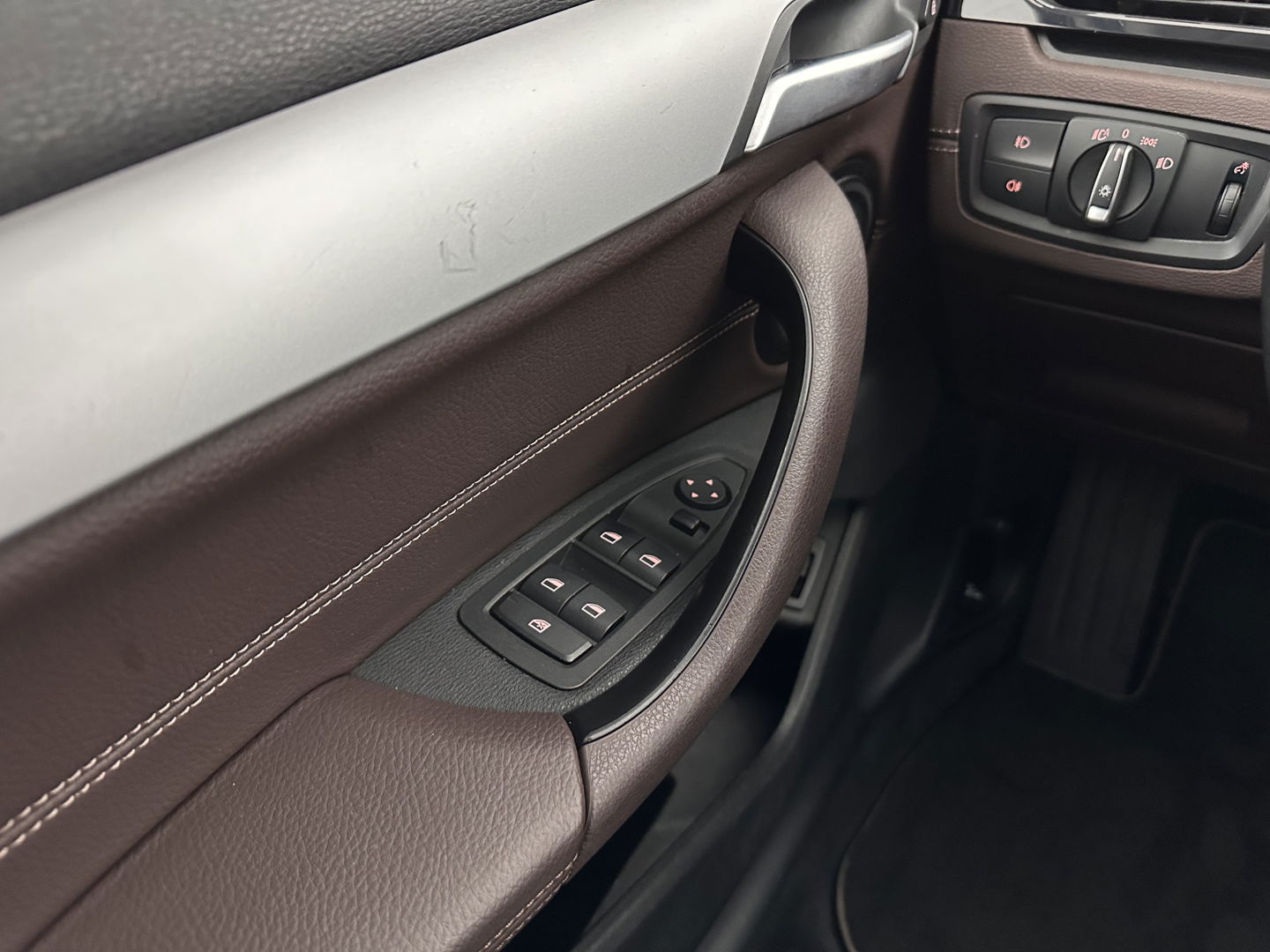 BMW X2 sDrive20i High Executive (INCL-BTW) Aut. *LEATHER | FULL-LED | HEATED-COMFORTSEATS | HEAD-UP | NAVI-FULLMAP | DAB+ | ECC | PDC | CRUISE | 17''ALU*