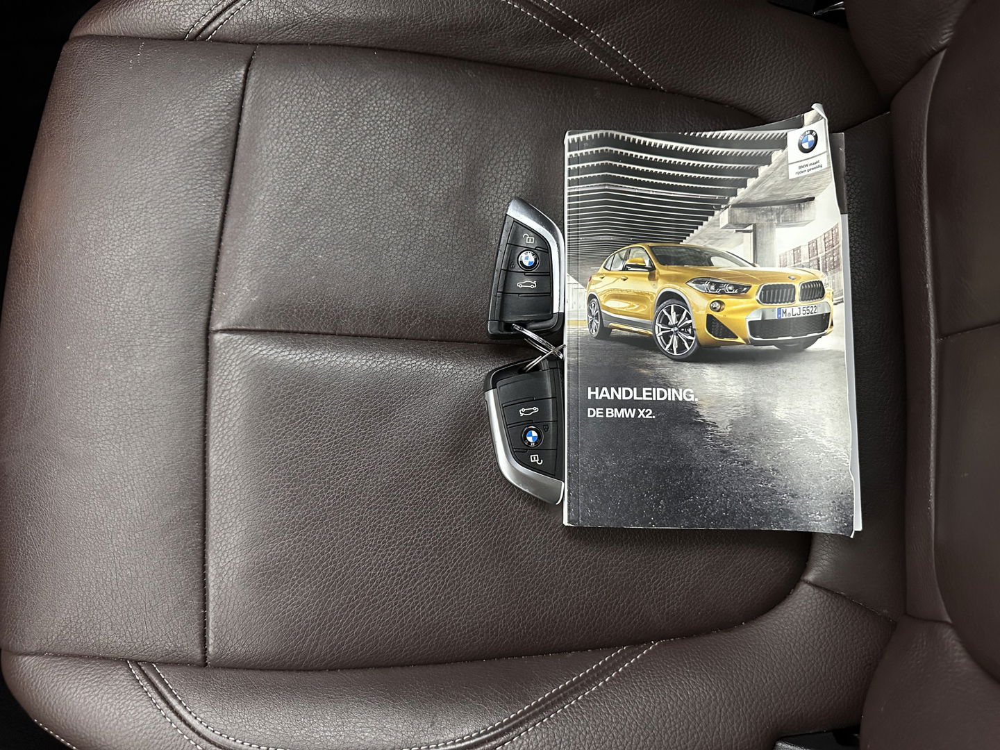 BMW X2 sDrive20i High Executive (INCL-BTW) Aut. *LEATHER | FULL-LED | HEATED-COMFORTSEATS | HEAD-UP | NAVI-FULLMAP | DAB+ | ECC | PDC | CRUISE | 17''ALU*