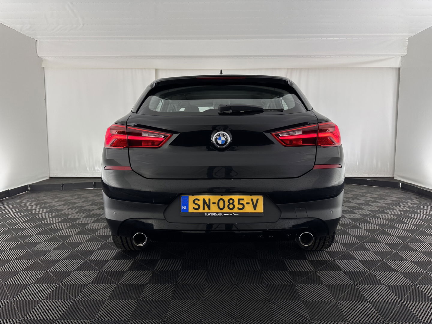 BMW X2 sDrive20i High Executive (INCL-BTW) Aut. *LEATHER | FULL-LED | HEATED-COMFORTSEATS | HEAD-UP | NAVI-FULLMAP | DAB+ | ECC | PDC | CRUISE | 17''ALU*