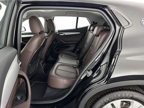 BMW X2 sDrive20i High Executive (INCL-BTW) Aut. *LEATHER | FULL-LED | HEATED-COMFORTSEATS | HEAD-UP | NAVI-FULLMAP | DAB+ | ECC | PDC | CRUISE | 17''ALU*