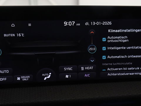 Kia Ev6 Plus 58 kWh | Stoelventilatie | Leder | Warmtepomp | Adaptive cruise | Carplay | Camera | Stoel & stuurverwarming | 19'' | Sfeerverlichting | Navigatie | Keyless