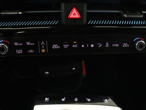 Kia Ev6 Plus 58 kWh | Stoelventilatie | Leder | Warmtepomp | Adaptive cruise | Carplay | Camera | Stoel & stuurverwarming | 19'' | Sfeerverlichting | Navigatie | Keyless