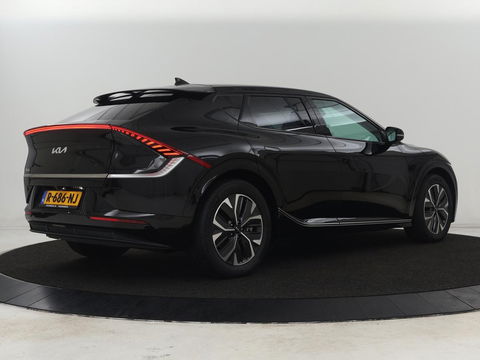 Kia Ev6 Plus 58 kWh | Stoelventilatie | Leder | Warmtepomp | Adaptive cruise | Carplay | Camera | Stoel & stuurverwarming | 19'' | Sfeerverlichting | Navigatie | Keyless