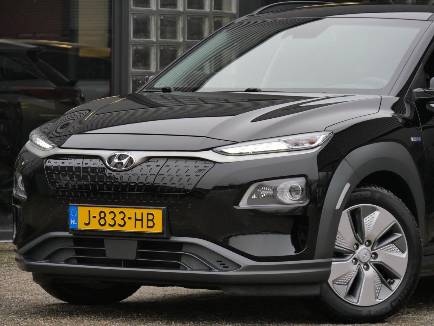 Hyundai KONA EV 64kWh PREMIUM/ LEER/ HEAD-UP/ BLINDSPOT/ KEYLESS/ SOH 100%