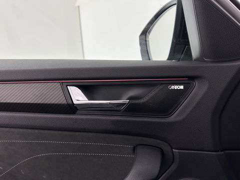 Škoda Kodiaq 1.5 TSI Sportline Business (INCL.BTW) Aut. *PANO | LEATHER-MICROFIBRE | FULL-LED | ADAPTIVE-CRUISE | BLIND-SPOT | MEMORY-PACK | DIGI-COCKPIT | NAVI-FULLMAP | CAMERA | DAB+ | AMBIENT-LIGHT | KEYLESS | CANTON-SOUND | DAB