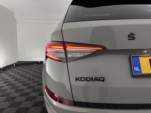 Škoda Kodiaq 1.5 TSI Sportline Business (INCL.BTW) Aut. *PANO | LEATHER-MICROFIBRE | FULL-LED | ADAPTIVE-CRUISE | BLIND-SPOT | MEMORY-PACK | DIGI-COCKPIT | NAVI-FULLMAP | CAMERA | DAB+ | AMBIENT-LIGHT | KEYLESS | CANTON-SOUND | DAB