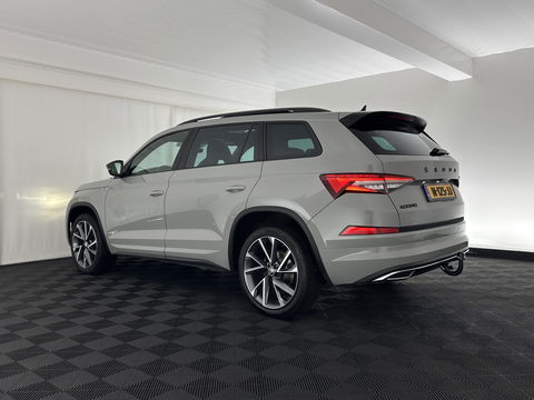 Škoda Kodiaq 1.5 TSI Sportline Business (INCL.BTW) Aut. *PANO | LEATHER-MICROFIBRE | FULL-LED | ADAPTIVE-CRUISE | BLIND-SPOT | MEMORY-PACK | DIGI-COCKPIT | NAVI-FULLMAP | CAMERA | DAB+ | AMBIENT-LIGHT | KEYLESS | CANTON-SOUND | DAB