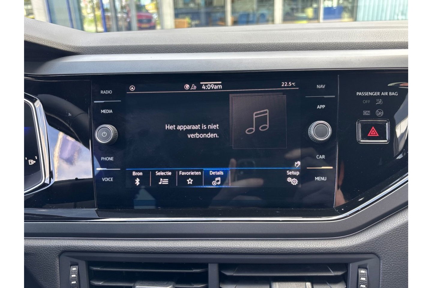 Volkswagen Taigo 1.0 TSI R-LINE AIRCO NAVI CARPLAY PDC STOELVERW.