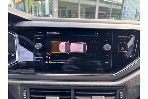 Volkswagen Taigo 1.0 TSI R-LINE AIRCO NAVI CARPLAY PDC STOELVERW.