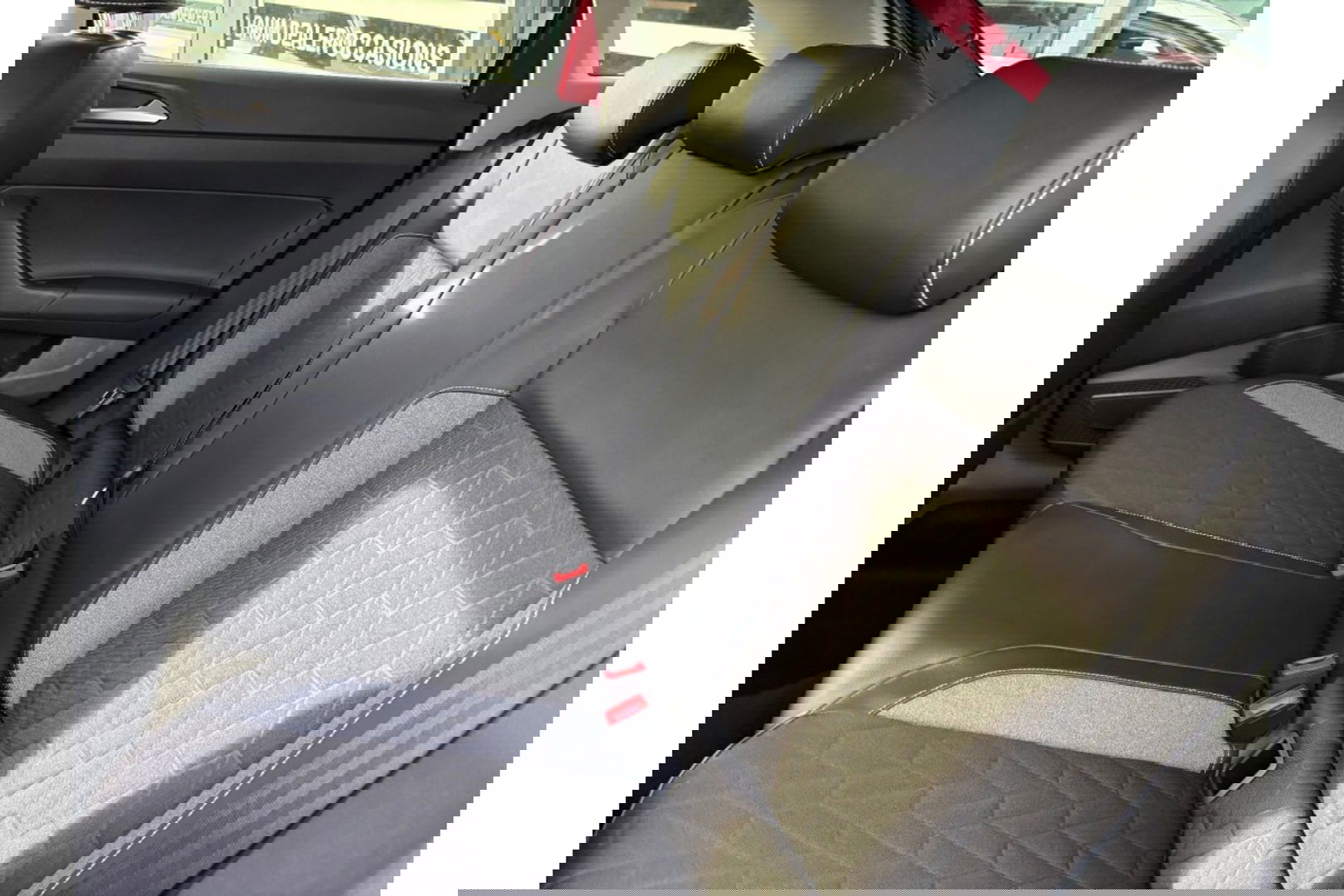 Volkswagen Taigo 1.0 TSI GOAL EDITION AIRCO NAVI PDC STOELVW.