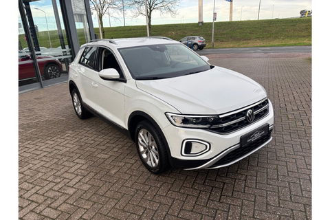 Volkswagen T-Roc 1.0 TSI LIFE EDITION AIRCO PDC CARPLAY STOELVW ALCANTARA.