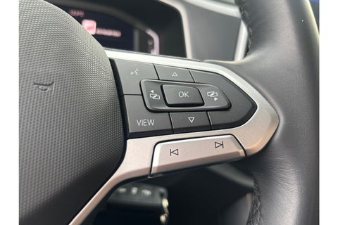 Volkswagen T-Roc 1.0 TSI LIFE EDITION AIRCO PDC CARPLAY STOELVW ALCANTARA.