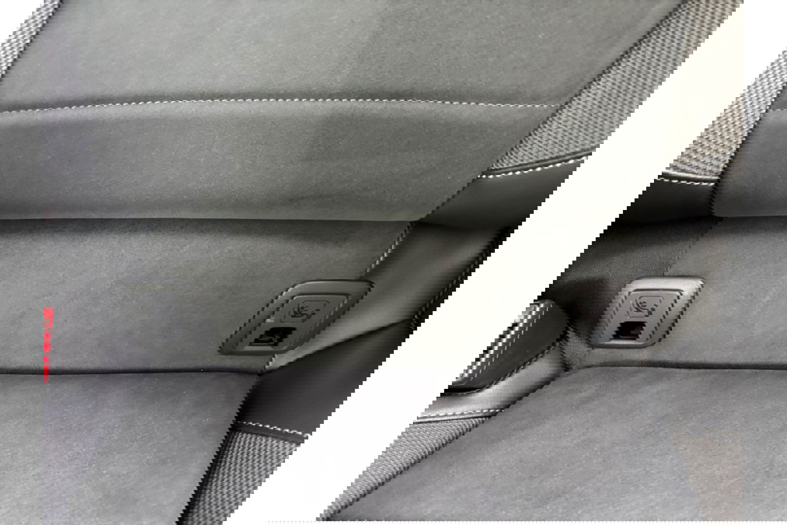 Volkswagen T-Roc 1.0 TSI LIFE EDITION AIRCO PDC CARPLAY STOELVW ALCANTARA.