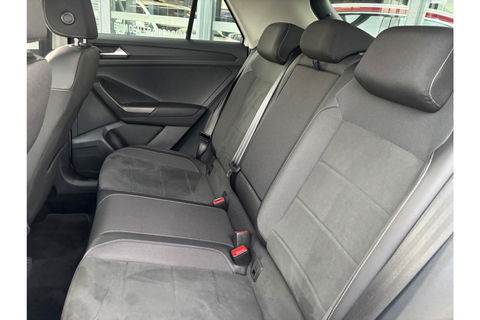 Volkswagen T-Roc 1.0 TSI LIFE EDITION AIRCO PDC CARPLAY STOELVW ALCANTARA.
