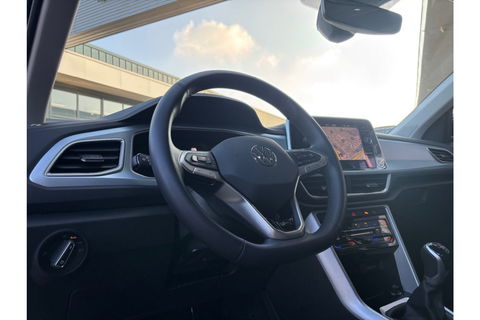 Volkswagen T-Roc 1.0 TSI GOAL EDITION AIRCO NAVI PDC STOELVW.