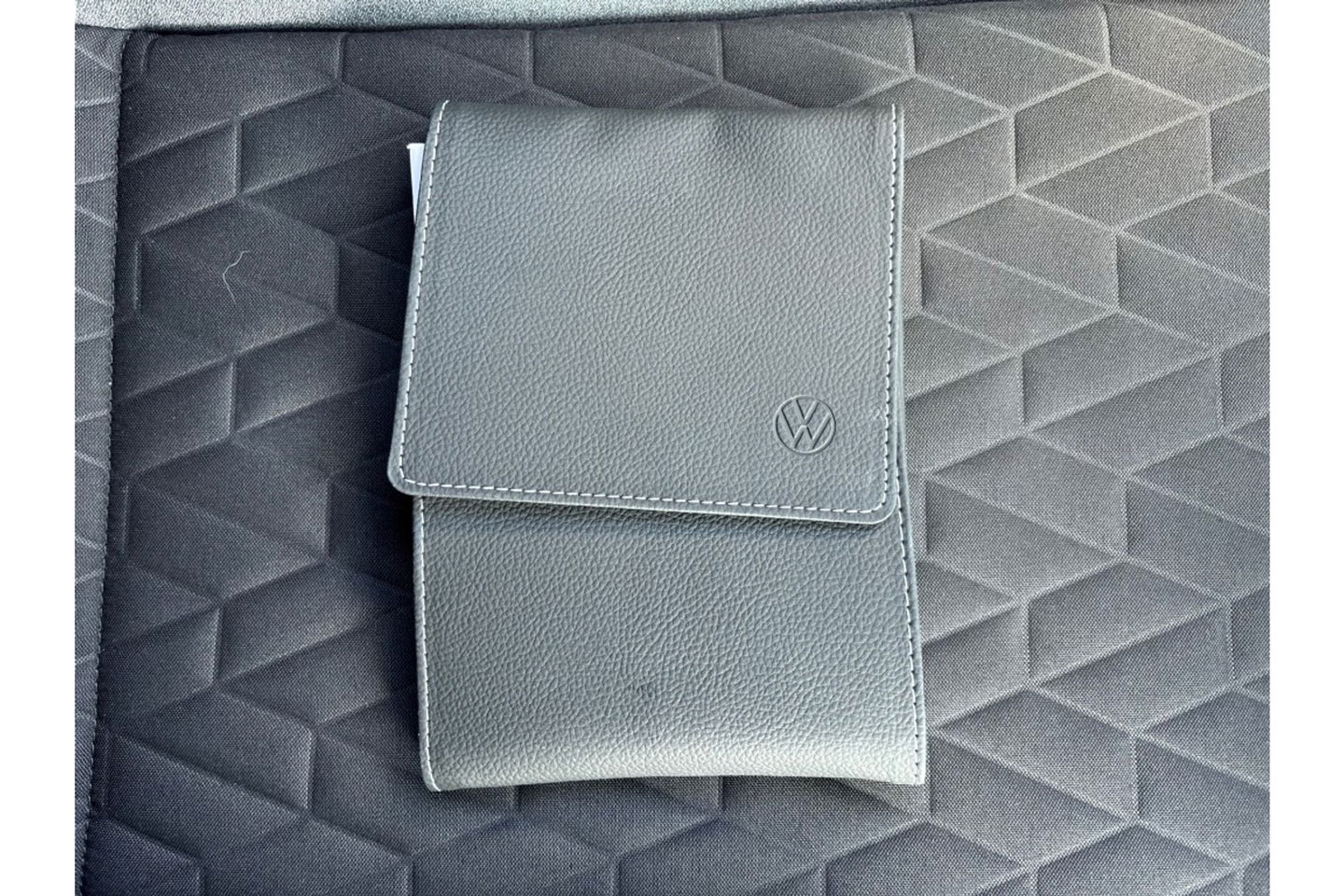 Volkswagen T-Roc 1.0 TSI GOAL EDITION AIRCO NAVI PDC STOELVW.