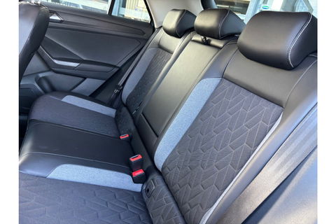 Volkswagen T-Roc 1.0 TSI GOAL EDITION AIRCO NAVI PDC STOELVW.