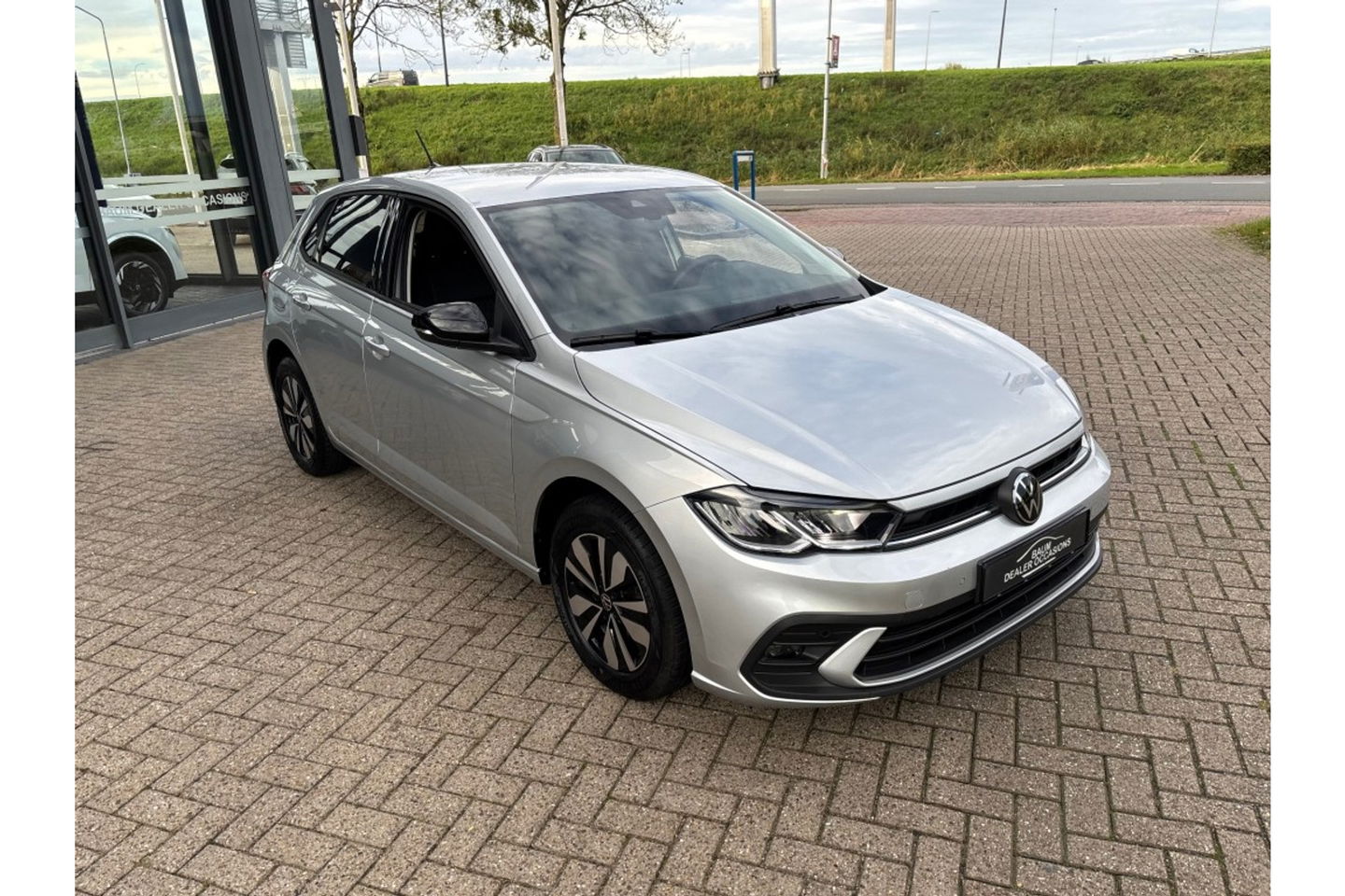 Volkswagen Polo 1.0 TSI AUTOMAAT 115PK GOAL EDITION NAVI PDC ADAPCRUISE.