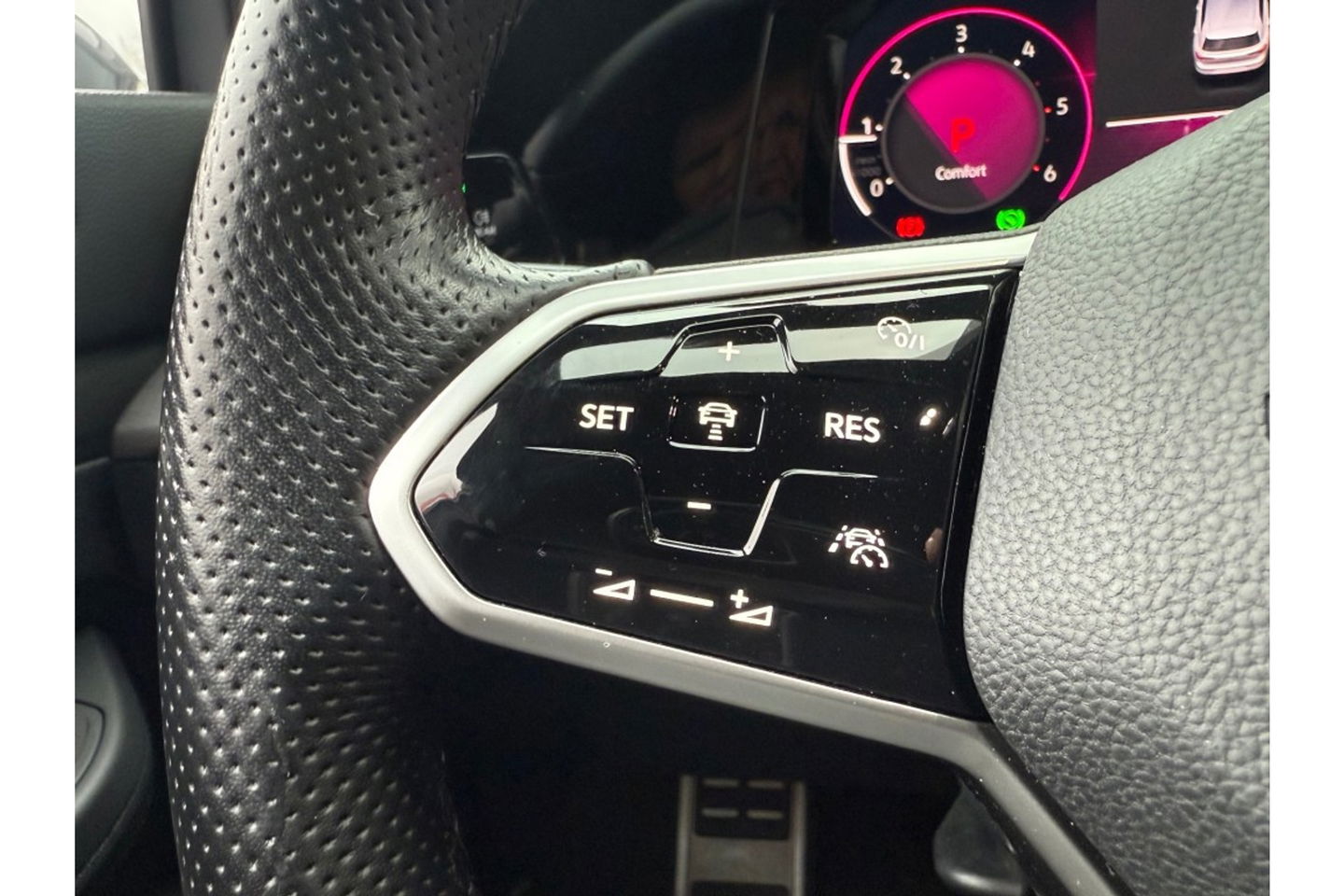 Volkswagen Golf 2.0 TDI GTD 199PK AIRCO NAVI NARDO