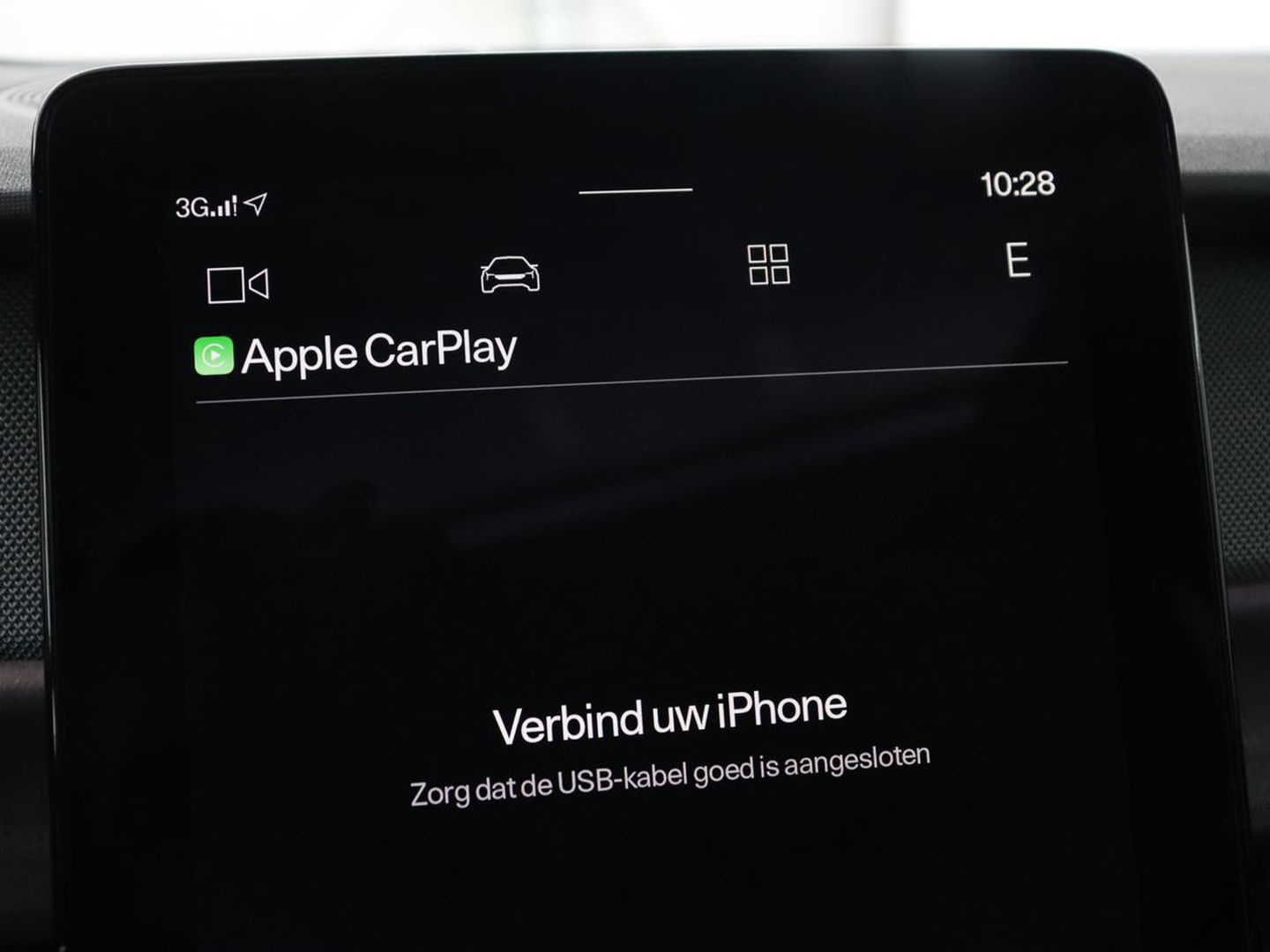 Polestar 2 Long Range Dual Motor Launch Edition 78kWh | Panoramadak | Trekhaak | 360 Camera | Achterbankverwarming | Adaptive cruise | Carplay | Camera | Stoelverwarming | Keyless