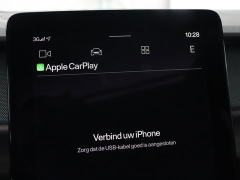 Polestar 2 Long Range Dual Motor Launch Edition 78kWh | Panoramadak | Trekhaak | 360 Camera | Achterbankverwarming | Adaptive cruise | Carplay | Camera | Stoelverwarming | Keyless