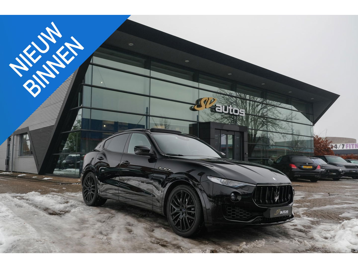 Maserati Levante Gransport 3.0 V6 D 275pk Panoramadak Schaalstoelen VOL!!! Carbon pakket NLauto 21" LMV Stoelkoeling Luchtvering