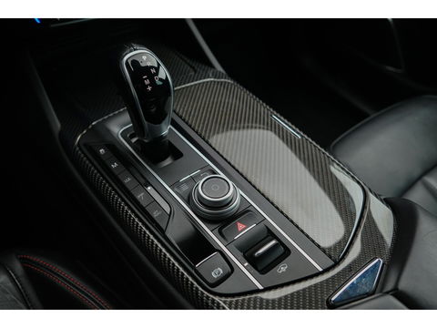 Maserati Levante Gransport 3.0 V6 D 275pk Panoramadak Schaalstoelen VOL!!! Carbon pakket NLauto 21" LMV Stoelkoeling Luchtvering