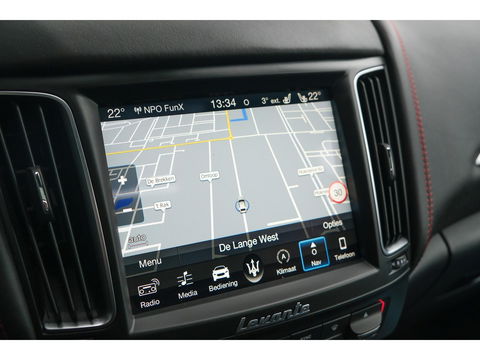 Maserati Levante Gransport 3.0 V6 D 275pk Panoramadak Schaalstoelen VOL!!! Carbon pakket NLauto 21" LMV Stoelkoeling Luchtvering