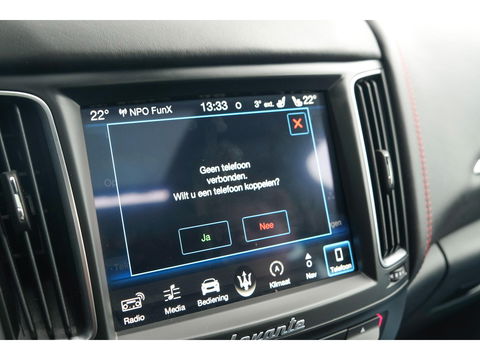 Maserati Levante Gransport 3.0 V6 D 275pk Panoramadak Schaalstoelen VOL!!! Carbon pakket NLauto 21" LMV Stoelkoeling Luchtvering