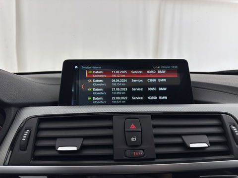 BMW 3 Serie Touring 320d EDE Executive Aut. *PANO | LEATHER | FULL-LED | DIGI-COCKPIT | HEATED-SPORTSEATS | NAVI-FULLMAP | PRIVACY-GLASS | ECC | KEYLESS | LANE-ASSIST | PDC | CRUISE | TOWBAR | 18''ALU*