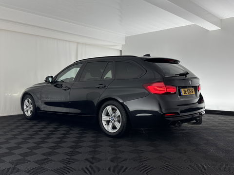 BMW 3 Serie Touring 320d EDE Executive Aut. *PANO | LEATHER | FULL-LED | DIGI-COCKPIT | HEATED-SPORTSEATS | NAVI-FULLMAP | PRIVACY-GLASS | ECC | KEYLESS | LANE-ASSIST | PDC | CRUISE | TOWBAR | 18''ALU*