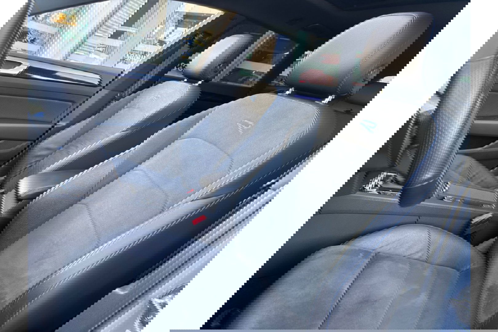 Volkswagen Arteon Shooting Brake 2.0 TSI R 320PK AUTOMAAT 4MOTION PANORAMA HEADUP.