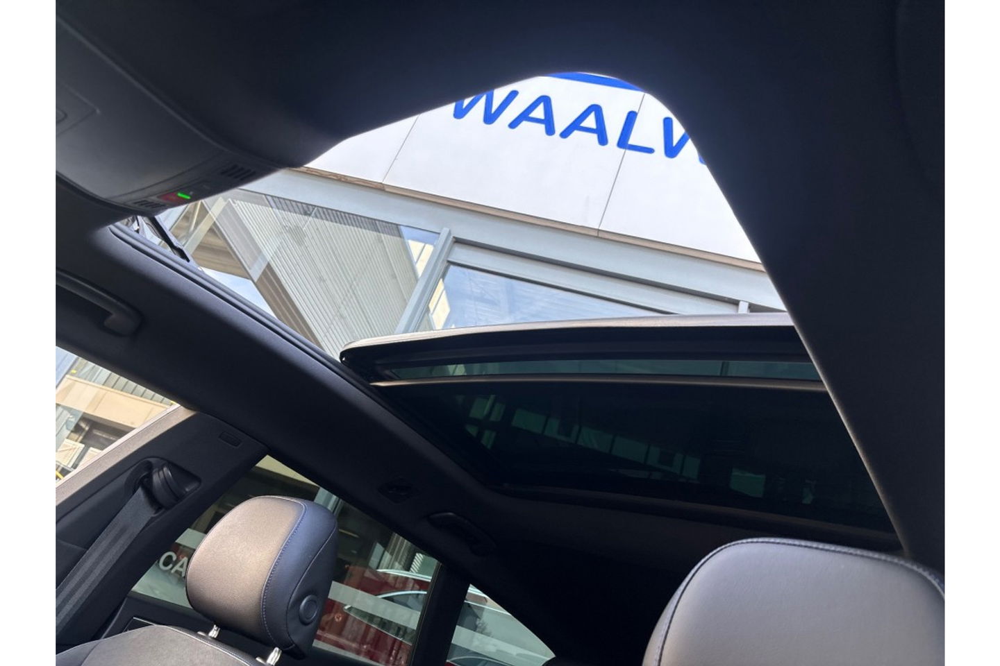 Volkswagen Arteon Shooting Brake 2.0 TSI R 320PK AUTOMAAT 4MOTION PANORAMA HEADUP.