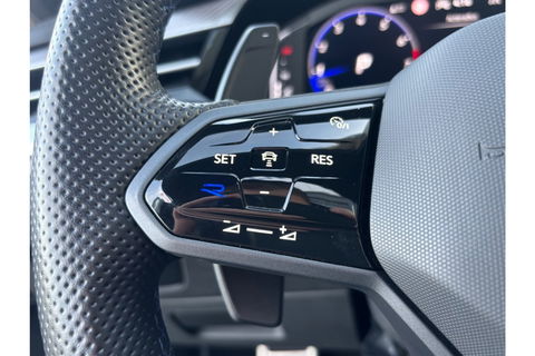 Volkswagen Arteon Shooting Brake 2.0 TSI R 320PK AUTOMAAT 4MOTION PANORAMA HEADUP.