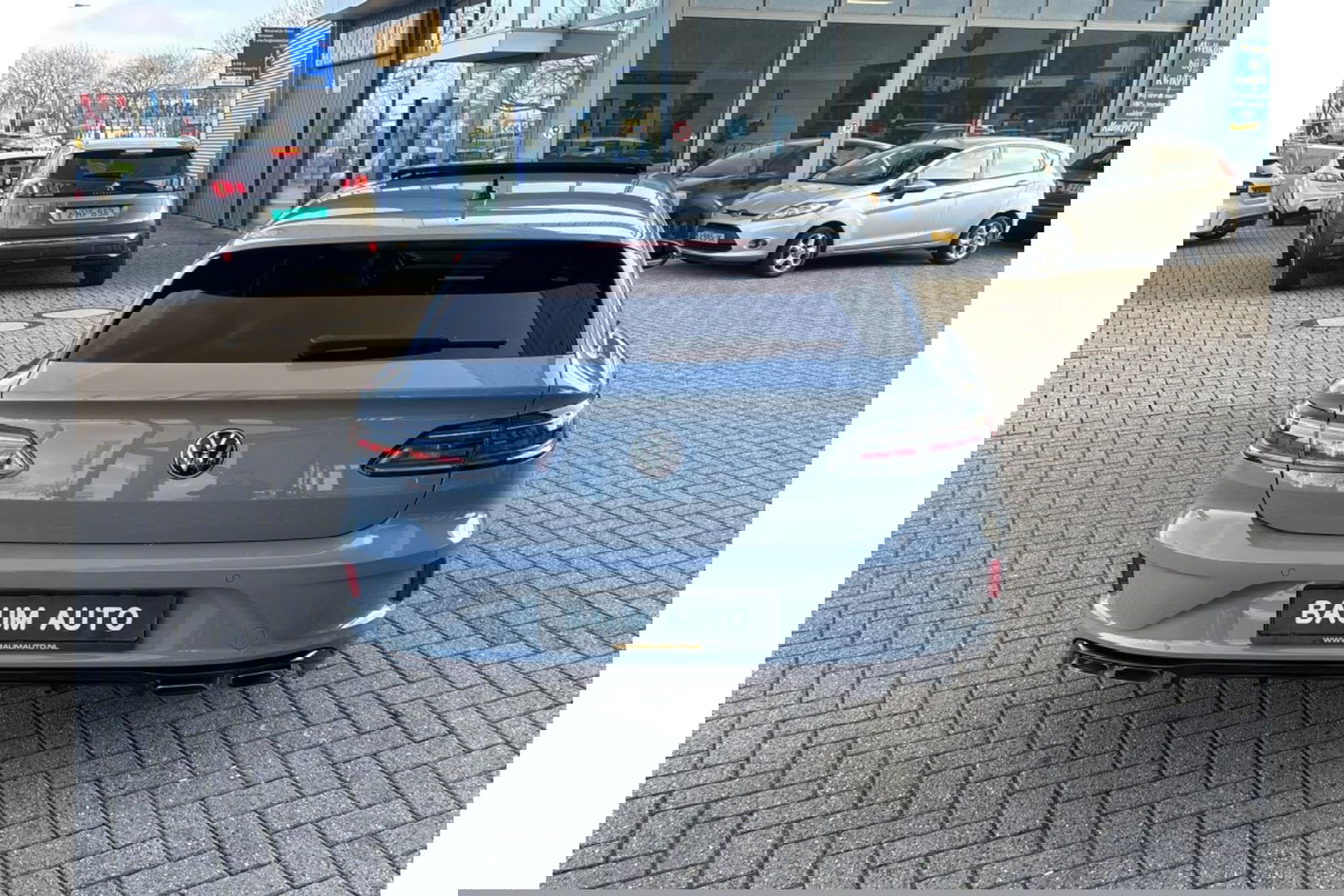 Volkswagen Arteon Shooting Brake 2.0 TSI R 320PK AUTOMAAT 4MOTION PANORAMA HEADUP.