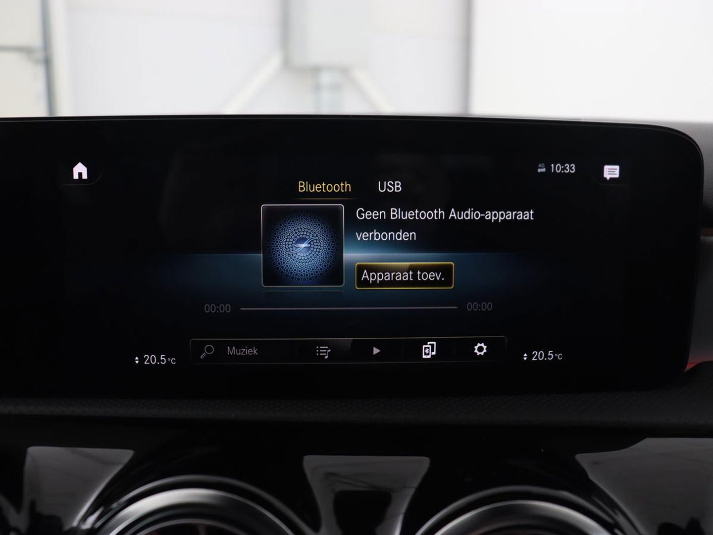 Mercedes-Benz A-Klasse 250e AMG Limited | Carplay | Stoelverwarming | Leder/Alcantara | Widescreen | Sfeerverlichting | Navigatie | Camera | Full LED | Park Assist | PHEV | Plug In