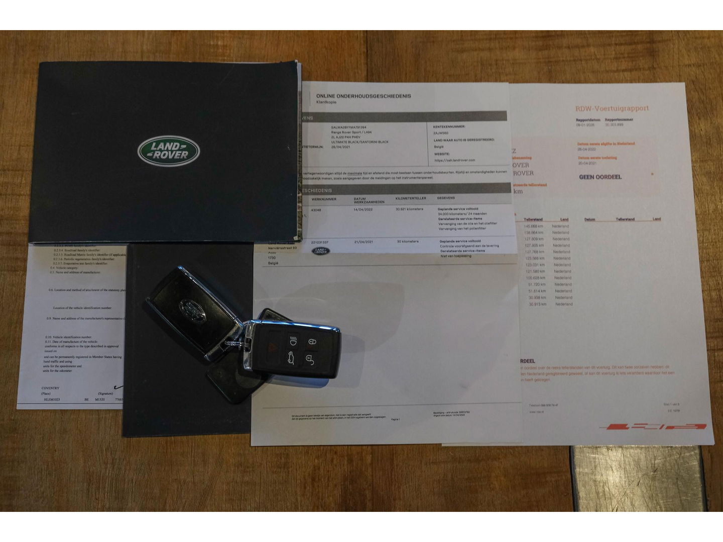 Land Rover Range Rover Sport P400e 404pk HSE Dynamic Panoramadak *BTW* Trekhaak Black pack Meridian 21" LMV