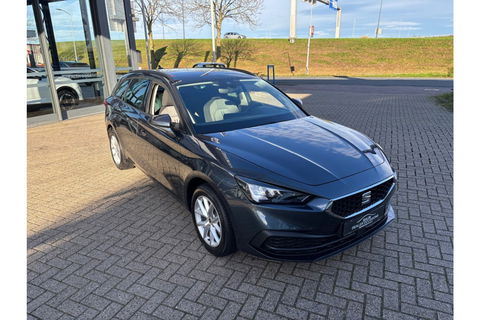 SEAT Leon 1.0 ETSI STYLE AUTOMAAT NAVI-CARPLAY WINTERPACK PDC-CAMERA.