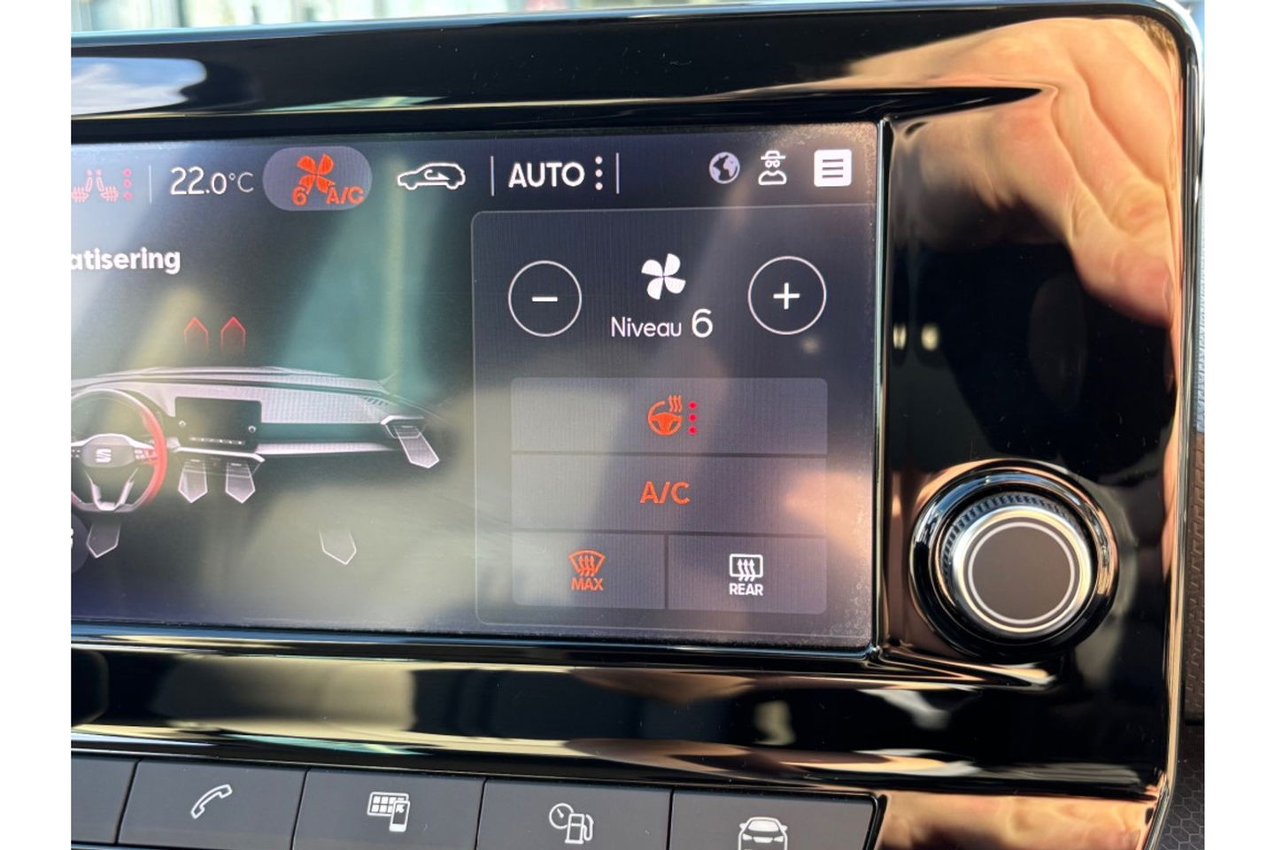 SEAT Leon 1.0 ETSI STYLE AUTOMAAT NAVI-CARPLAY WINTERPACK PDC-CAMERA.