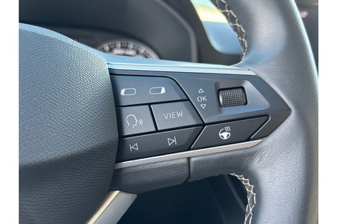 SEAT Leon 1.0 ETSI STYLE AUTOMAAT NAVI-CARPLAY WINTERPACK PDC-CAMERA.