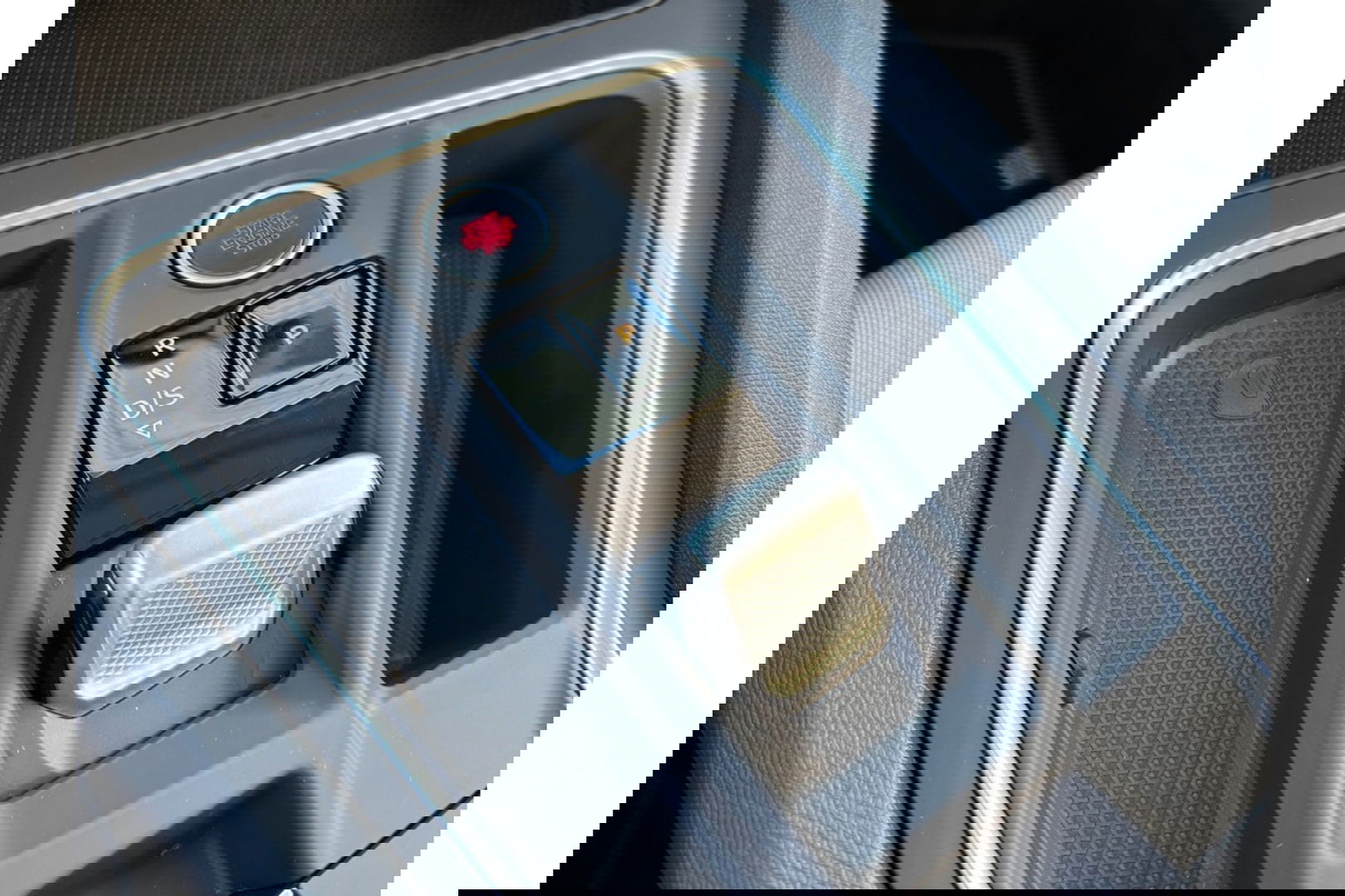 SEAT Leon 1.0 ETSI STYLE AUTOMAAT NAVI-CARPLAY WINTERPACK PDC-CAMERA.