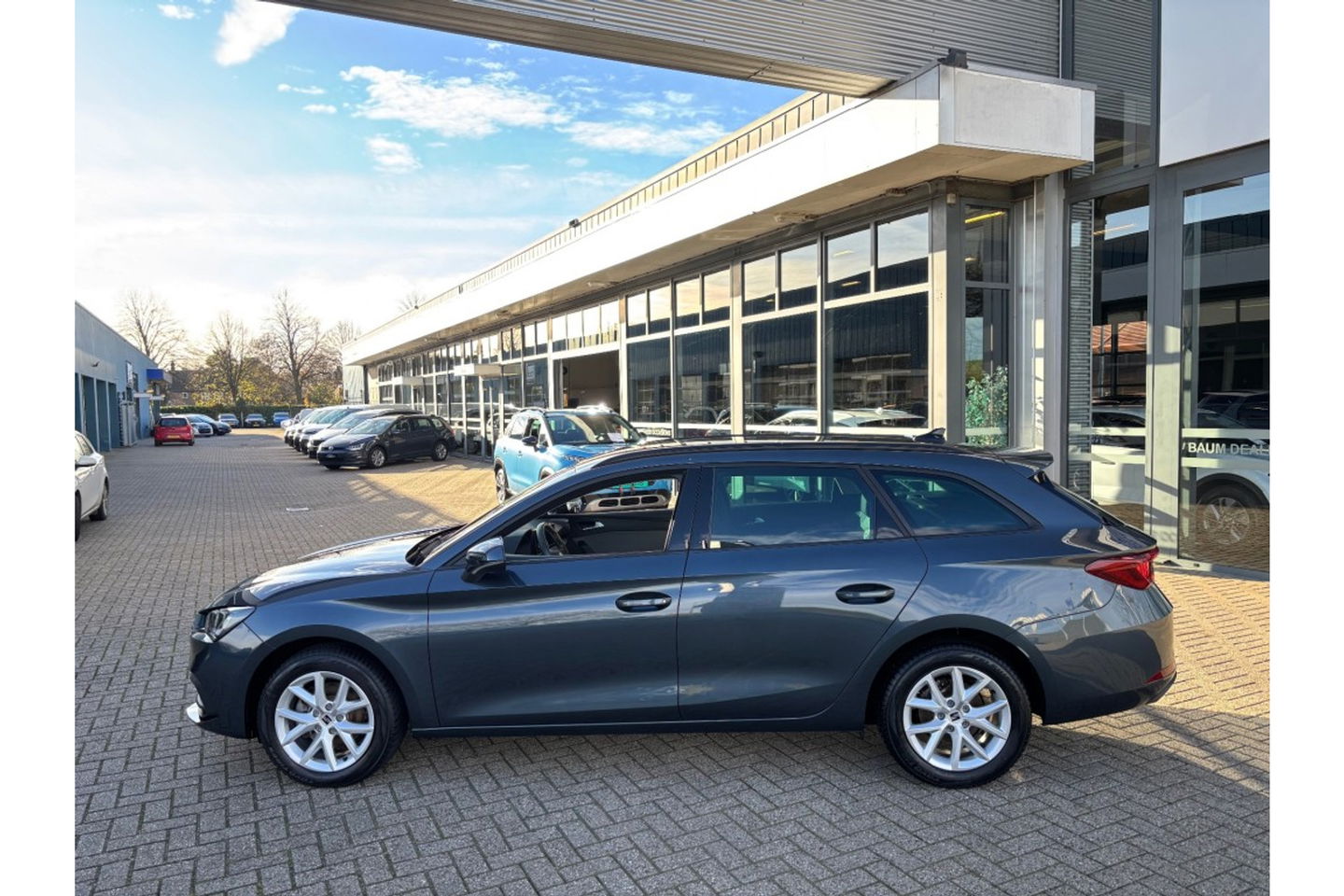 SEAT Leon 1.0 ETSI STYLE AUTOMAAT NAVI-CARPLAY WINTERPACK PDC-CAMERA.