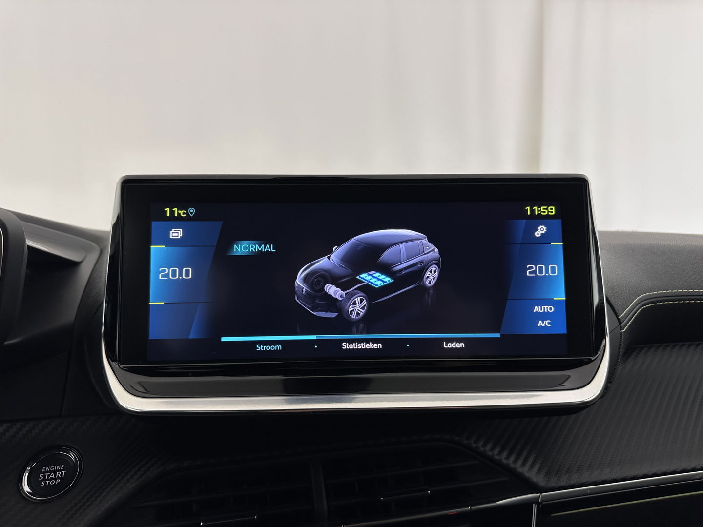 Peugeot e-208 EV GT 350 50 kWh [ 3-Fase ] {SOH-88%} (INCL.BTW) *FULL-LED | DIGI-COCKPIT | BLINDSPOT | CAMERA | LEATHER-ALCANTARA | AMBIENT-LIGHT | NAVI-FULLMAP | LANE-ASSIST | KEYLESS | DAB | CCS-FASTLOADER | HEATED-SPORTSEATS | 17''ALU