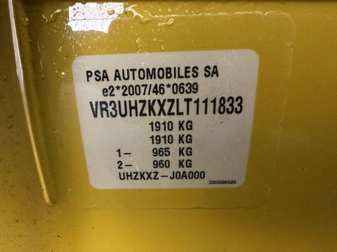 Peugeot e-208 EV GT 350 50 kWh [ 3-Fase ] {SOH-88%} (INCL.BTW) *FULL-LED | DIGI-COCKPIT | BLINDSPOT | CAMERA | LEATHER-ALCANTARA | AMBIENT-LIGHT | NAVI-FULLMAP | LANE-ASSIST | KEYLESS | DAB | CCS-FASTLOADER | HEATED-SPORTSEATS | 17''ALU