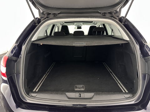 Peugeot 308 SW 1.6 BlueHDI Blue Lease Executive Pack *PANO | NAVI-FULLMAP | COMFORT-SEATS | PRIVACY-GLASS | ECC | PDC | CRUISE | 16''ALU | TOWBAR*