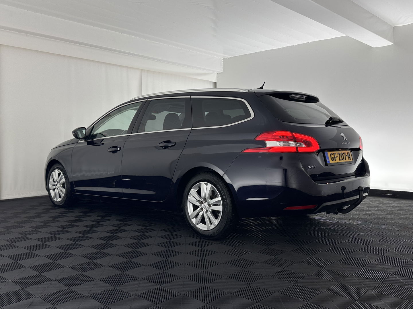Peugeot 308 SW 1.6 BlueHDI Blue Lease Executive Pack *PANO | NAVI-FULLMAP | COMFORT-SEATS | PRIVACY-GLASS | ECC | PDC | CRUISE | 16''ALU | TOWBAR*