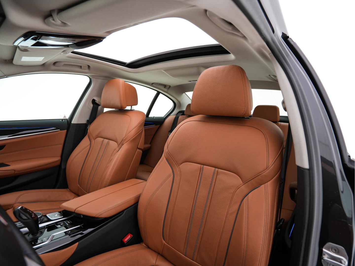 Alpina BMW ALPINA D5 S ALLRAD Aut. *PANO | LUXURY-LEATHER | FULL-LED | ADAPTIVE-CRUISE | MEMORY-PACK | CAMERA | NAVI-FULLMAP | HEATED-COMFORT-SEATS | AMBIENT-LIGHT | SHIFT-PADDLES |  TOWBAR | 20''ALU*